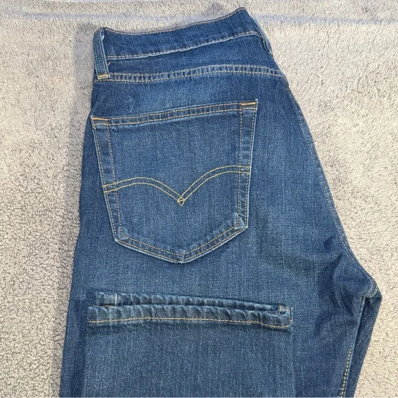 Levis 
Brand new - Picture 2 of 2